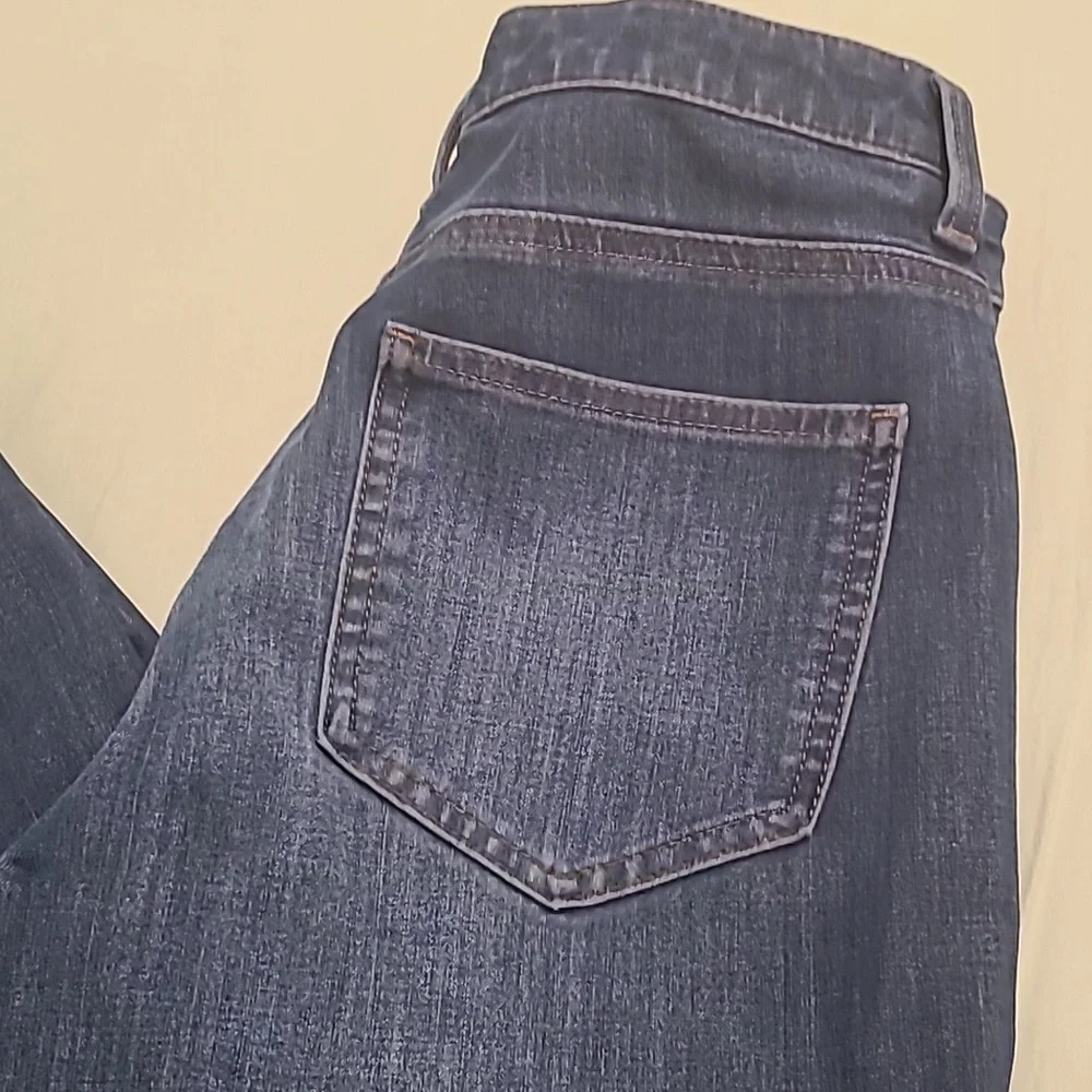 Uniqlo high rise tapered skinny jeans - 26 - Picture 8 of 9